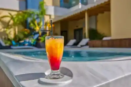 Island Boutique - 101