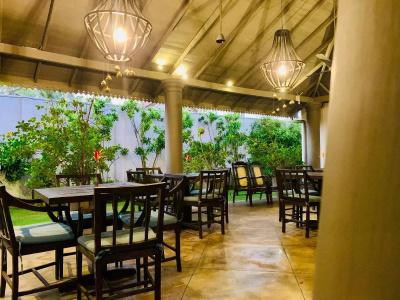 Suite Lanka - 22
