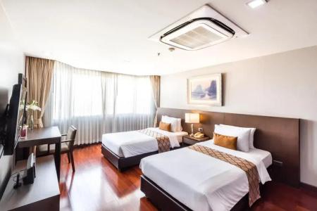 Royal Suite Bangkok - 52