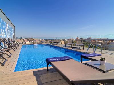 H10 Marina Barcelona - 24