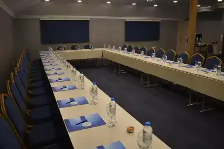 Rhiss Bostanci - 4