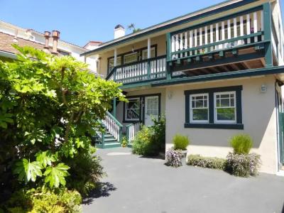 Briarwood Inn - 151