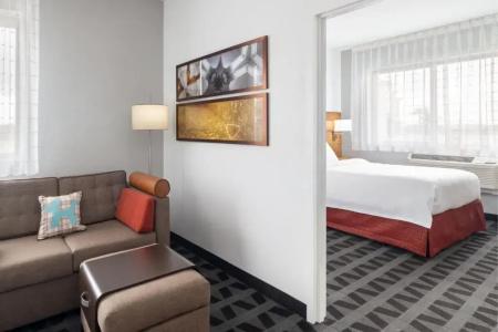 Fairfield Inn & Suites by Marriott - 29