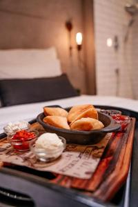 One Luxury Suites - 9