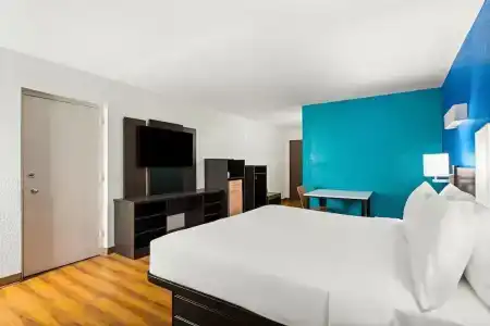 6-Miami, Fl - 32