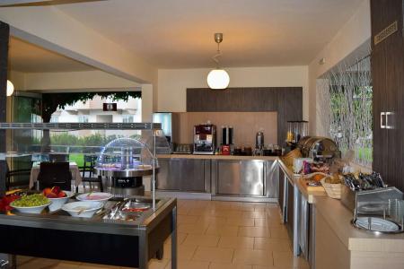 Zoes & Suites - 29