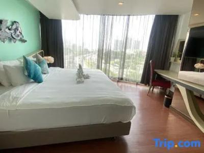 The Xtreme Suites - 111
