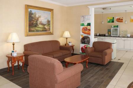 Quality Inn East Evansville - 9