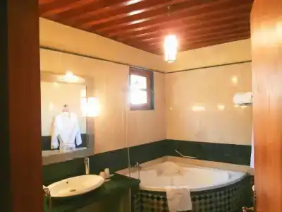 Riad Letchina - 53