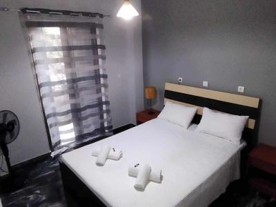 Erato Studios & Apartments - 1