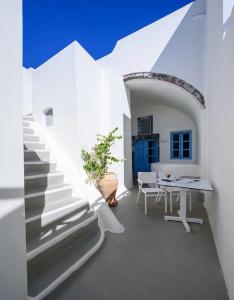 Pantelia Suites - 170