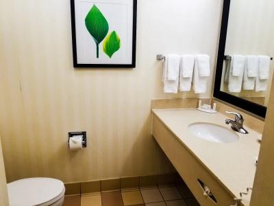 Fairfield Inn & Suites - 6