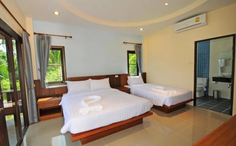 Phatcharee Resort - 0