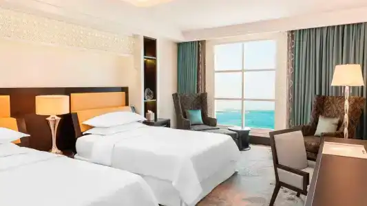 Sheraton Sharjah Beach Resort and Spa - 25