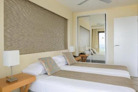 Pearly Grey Ocean Club & Suites - 45