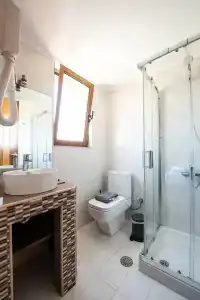 Cyrenia Guesthouse - 32