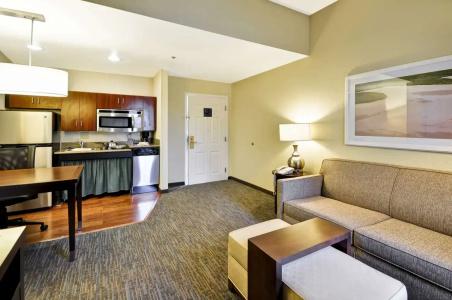 Homewood Suites by Hilton - 71