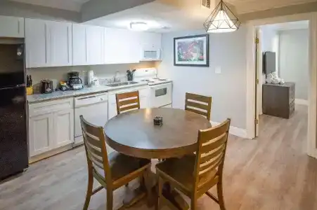Frenchmen Orleans at 519, Ascend Collection - 23