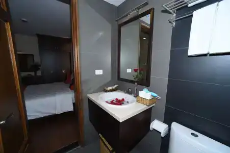 Centre Point Hanoi - 8