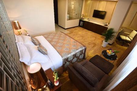 Best Western Chinatown - 187