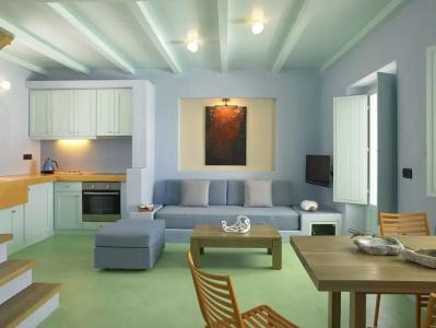 Voreina Gallery Suites - 21