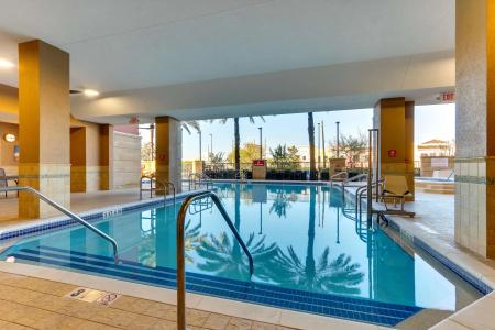 Drury Inn & Suites Orlando near Universal Orlando Resort - 9