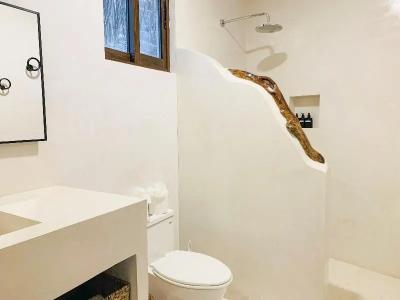 Dune Boutique located at the party zone - 37