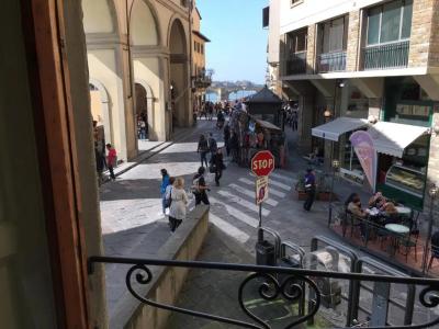 La Tana Dei Leoni Affittacamere - 36