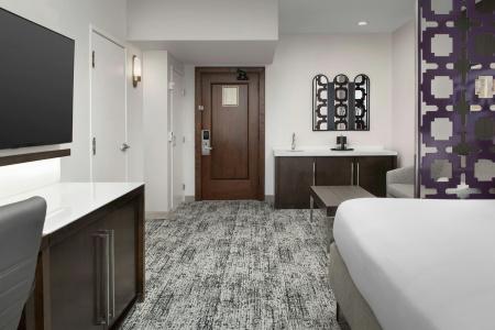Courtyard by Marriott San Diego Downtown - 3