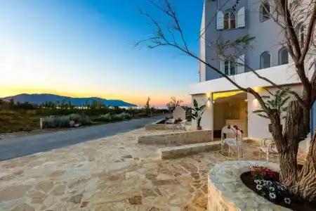 Pinelopi Beach Suites - 64
