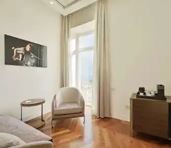 The Britannique Naples, Curio Collection By Hilton - 6