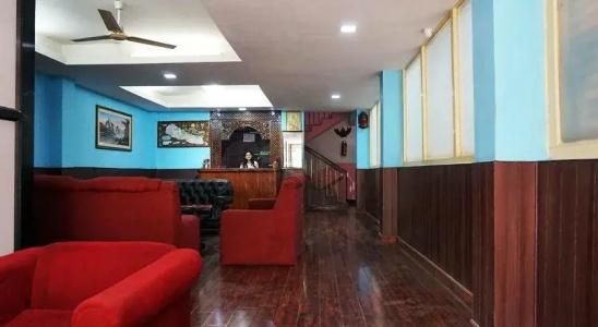 Thamel Seasons - 17