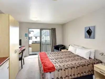 Bella Vista - 2