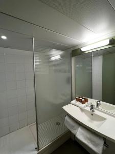 Ibis Budget Marseille Est Saint-Menet La Valentine - 45