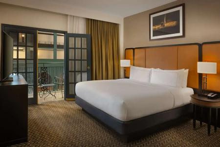 DoubleTree Suites by Hilton - 90