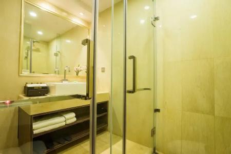 Best Western Chinatown - 75