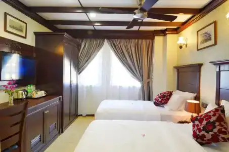 Kooler Inn - 3