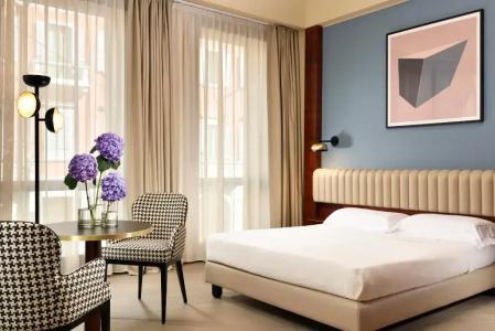 Unahotels Cusani Milano - 12