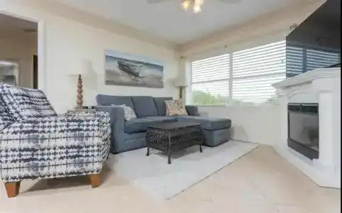 Hibiscus Oceanfront - 42