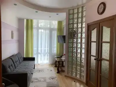 Ува - 8