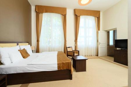 Ipoly Boutique Rooms & Suites - 6