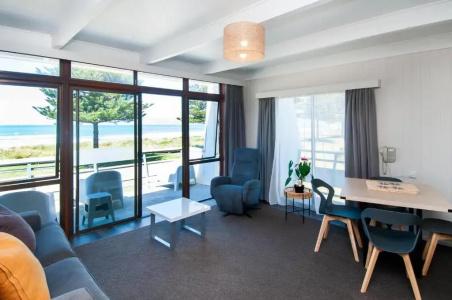 Whispering Sands Beachfront - 81