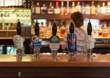 Coach & Horses - 29