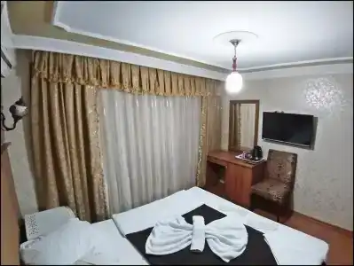 Istanbul Sydney - 4