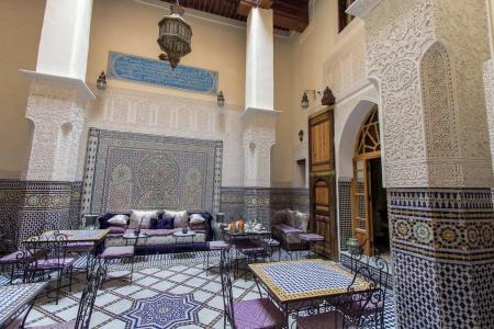 Riad Taryana - 16