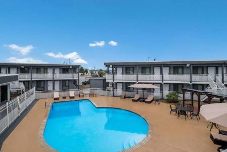 SureStay by Best Western - 43