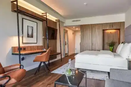 Radisson Blu Frankfurt - 35