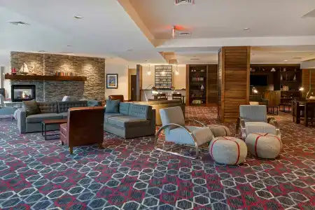 Four Points by Sheraton - 5