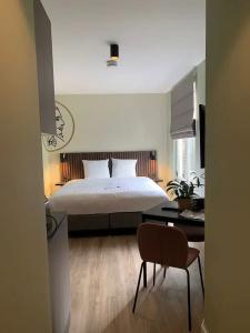Alex Maastricht - 50