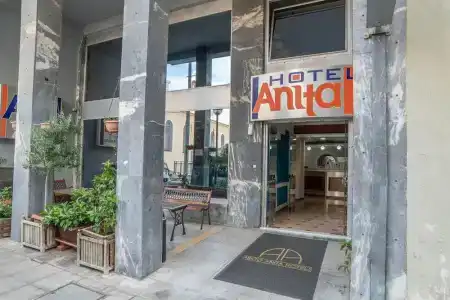 Anita - 0